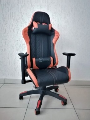 Кресло геймерское Barneo K-52 (черная экокожа оранжевые вставки) в Режи - rezh.ok-mebel.com | фото