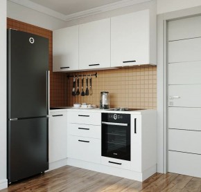 Кухонный гарнитур Белый Глянец 1000*1800 (Стол. 26мм) в Режи - rezh.ok-mebel.com | фото