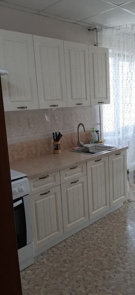 Модульная кухня Луксор серый-бирюза в Режи - rezh.ok-mebel.com | фото 3